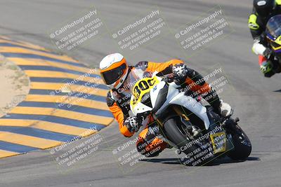 media/Oct-07-2023-CVMA (Sat) [[f84d08e330]]/Race 5 Amatuer Formula Middleweight/